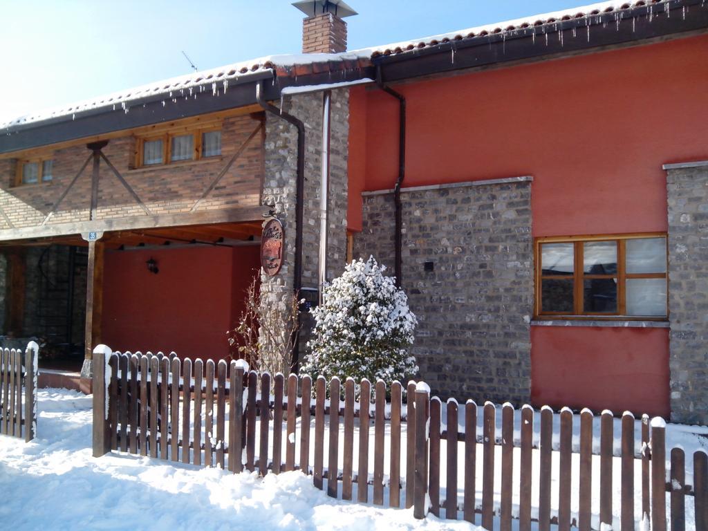 Hostal Casa La Picota Cofinal Exterior photo